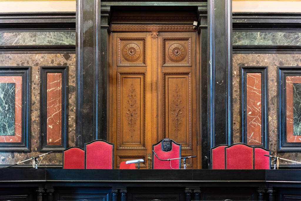 cour-assises-bruxelles-werner-durooy-shutterstock
