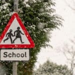 libres-panneau-ecole-neige-wd-stock-photos-shutterstock